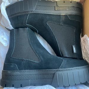 NIB Puma Mayze Suede Platform Chelsea  Womens Black Casual Boots 38282901 Sz 9